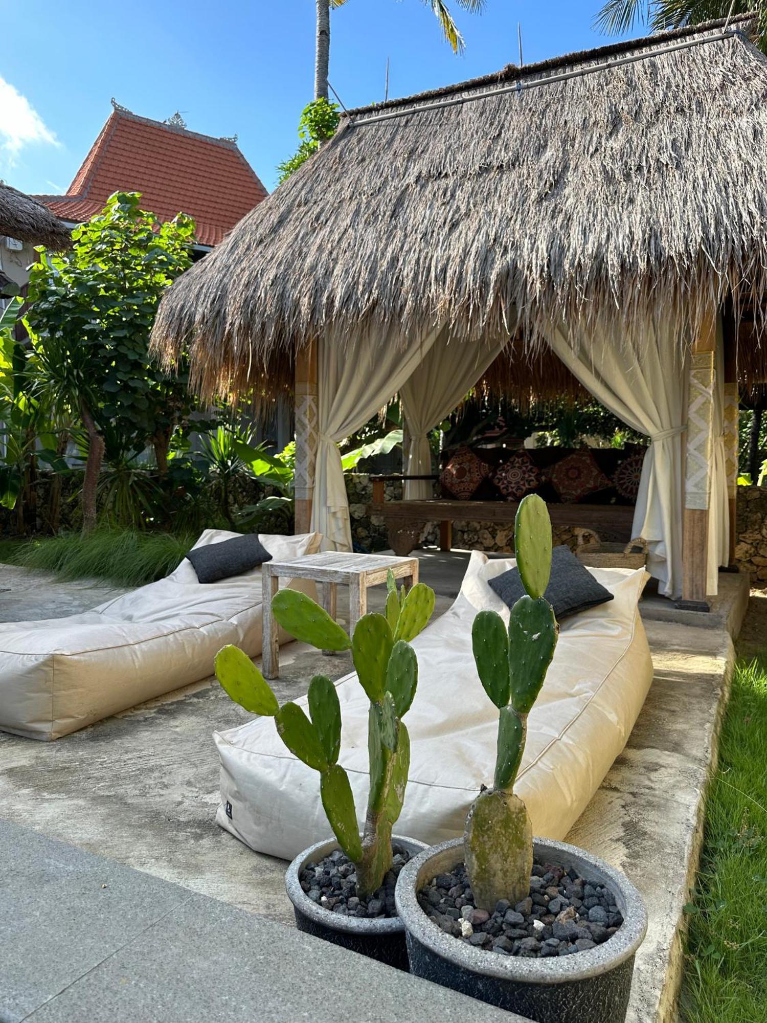 Penida Cottages At Diamond Beach Hills Polilit Exterior foto